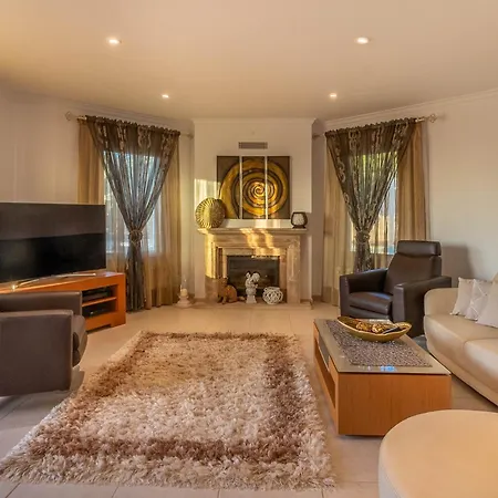 Azafran By Abahana * Calp