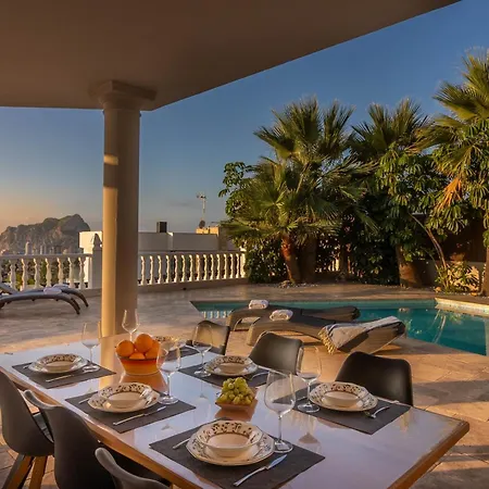 Azafran By Abahana Calp