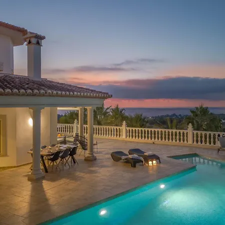 Azafran By Abahana * Calp