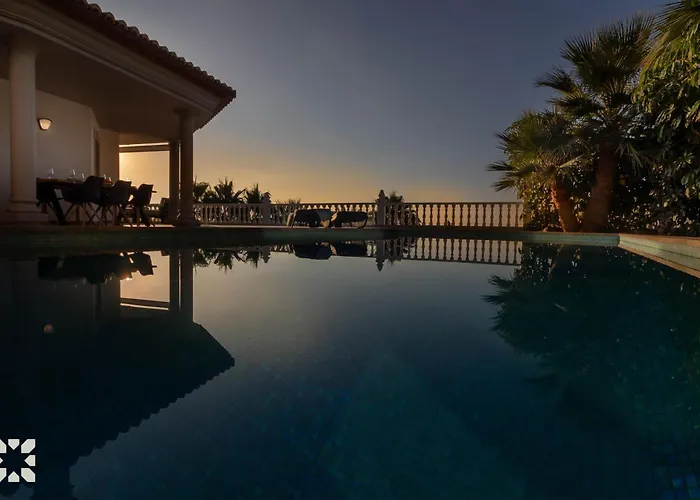 Azafran By Abahana Villa