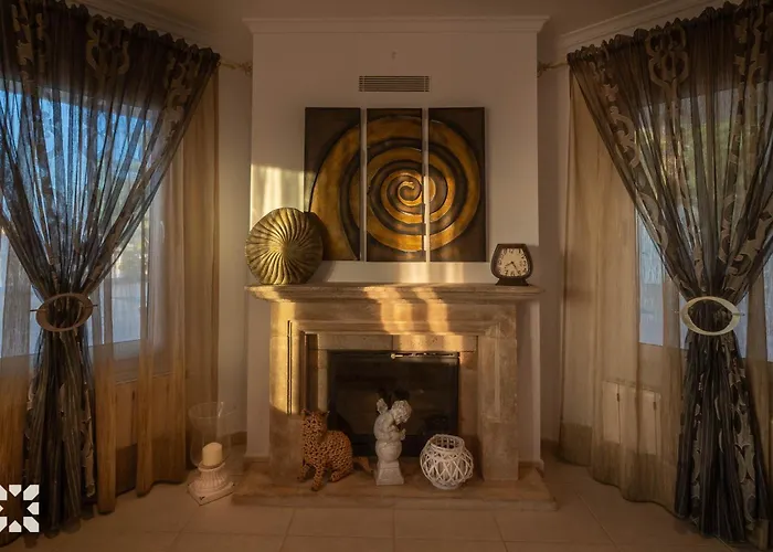 Azafran By Abahana Ifach